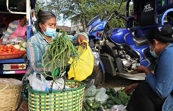 ကမ်းနားပျံကျဈေး