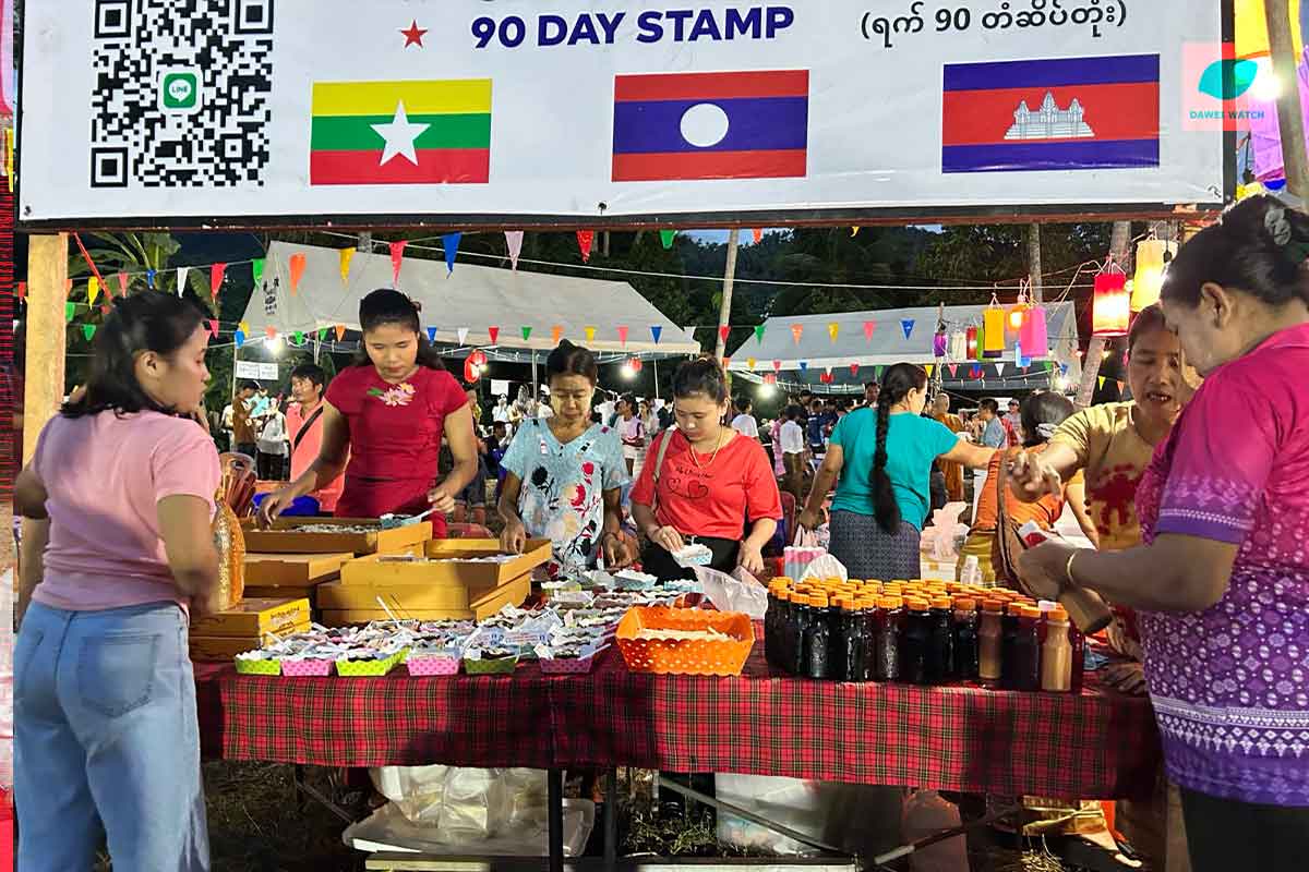 ကော့စမွေကျွန်းက မြန်မာများ၏ သီတင်းကျွတ်လပြည့် စတုဒီသာအလှူ